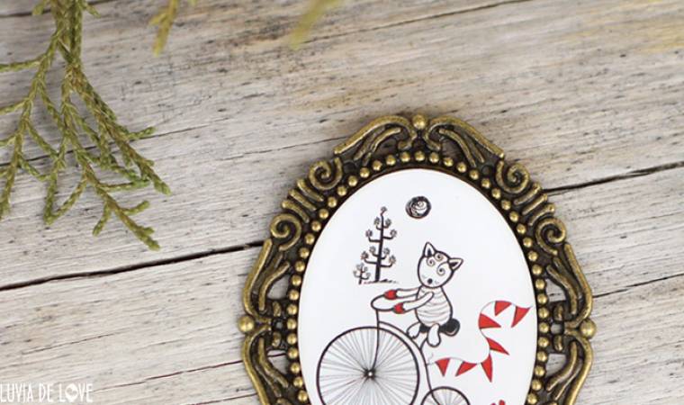 Broches: Caperucita, Lobo y Lobito en bicicleta